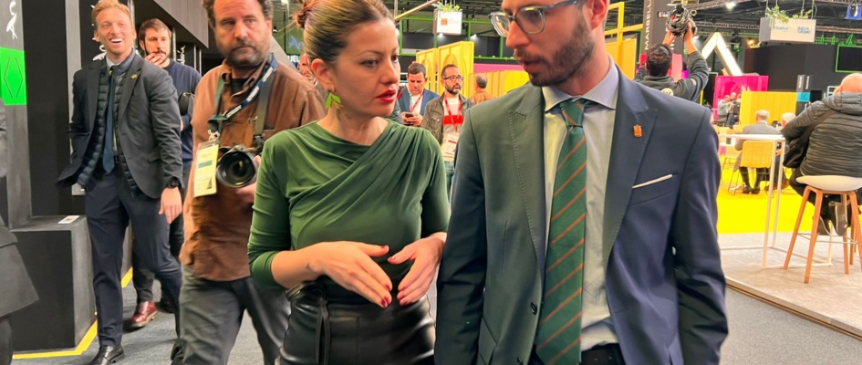 MINISTRA_ALCALDE_JUVENTUD 04